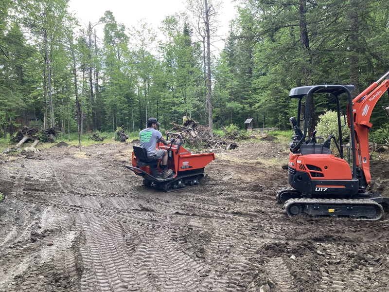 Déboisement de terrain résidentiel en Estrie – Vert Pelouse